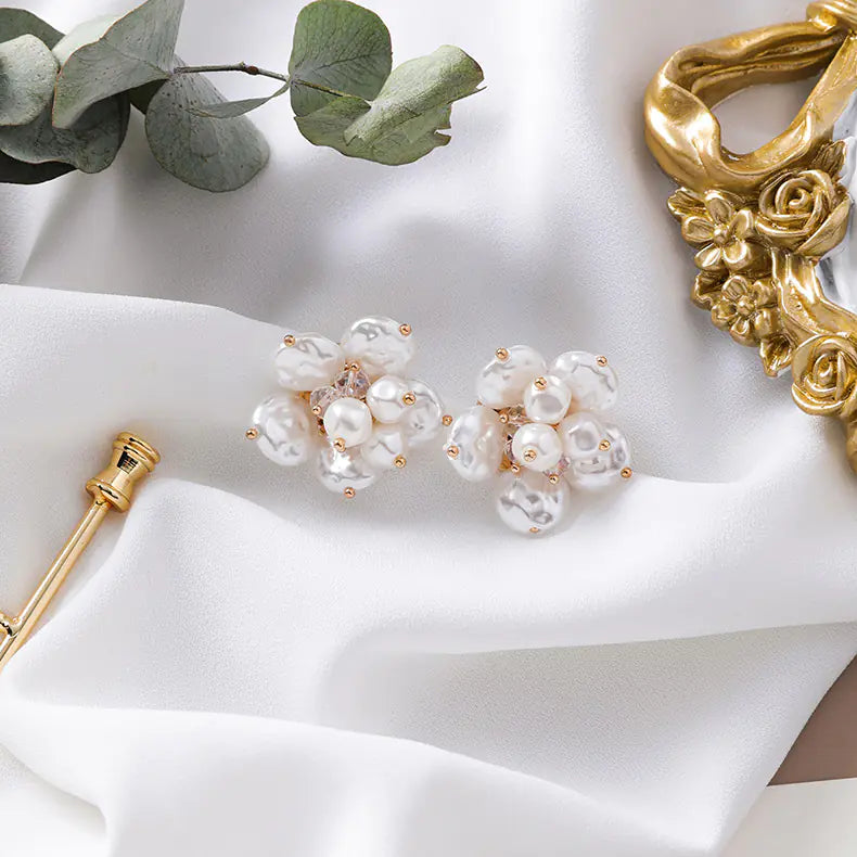 Vintage Baroque 3D Pearl Flower Earrings