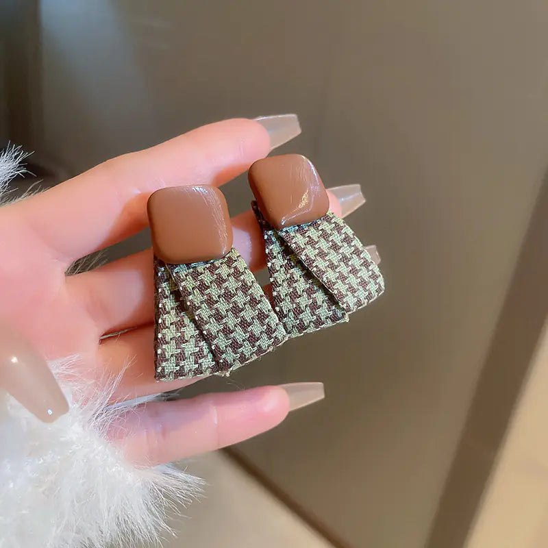 Silver Needle French Baroque Pearl Flower Tassel Earrings