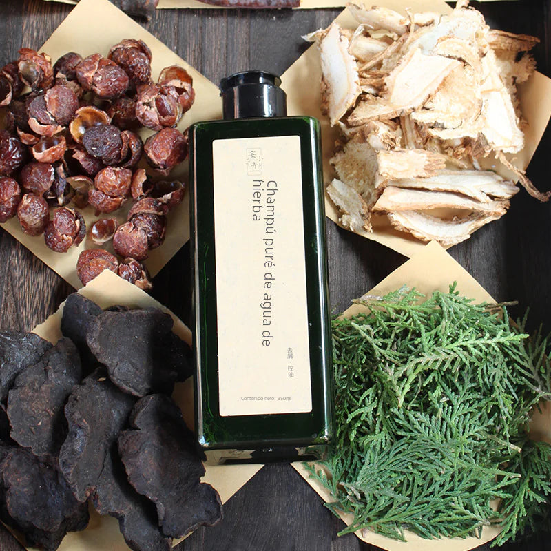 Herbal Shampoo with Natural Ingredients and No Silicone