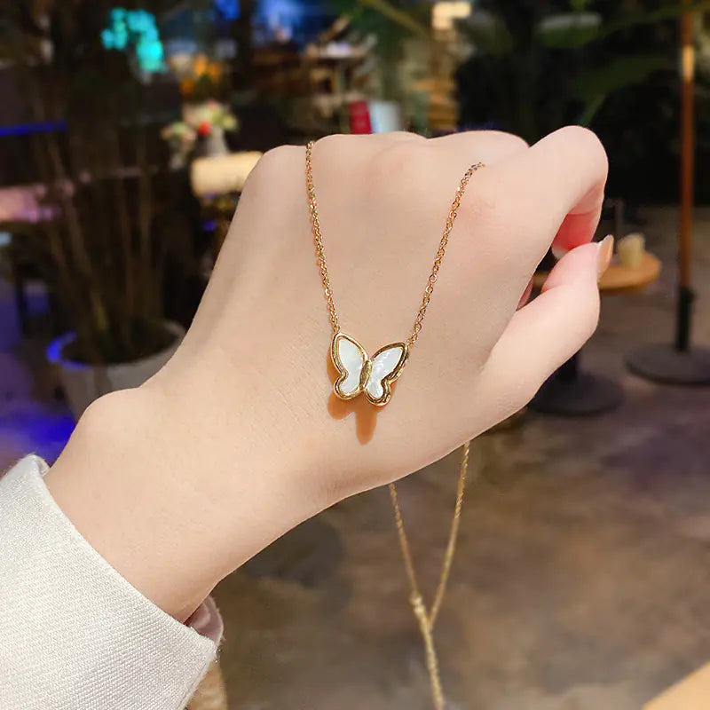 Minimalist Titanium Steel Pearl Heart Pendant Necklace